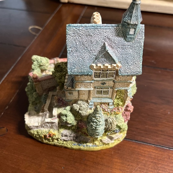 Lilliput Lane "Secret Garden" 1987 Handmade Miniature w/o Box - Picture 3 of 6